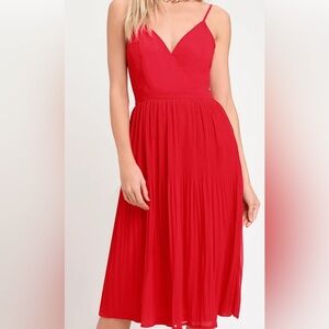 Lulus Love for you Red pleated silky Midi dress Size S | Romantic Date Night